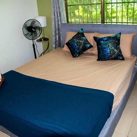 نادي Fijian Homestay - 3 Bedroom House المظهر الخارجي الصورة